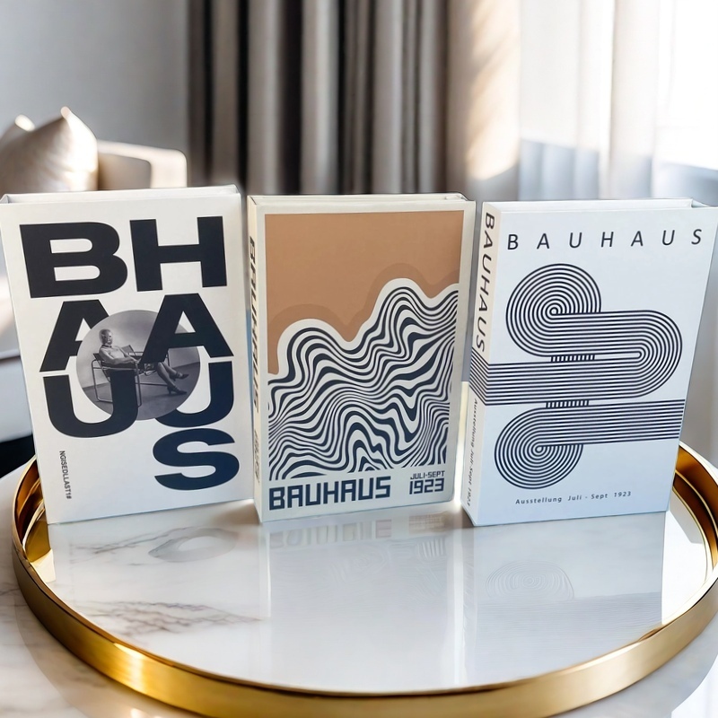 Abstract Bauhaus Luxury Decora - Vintage Fashion Magazine 评论和价格