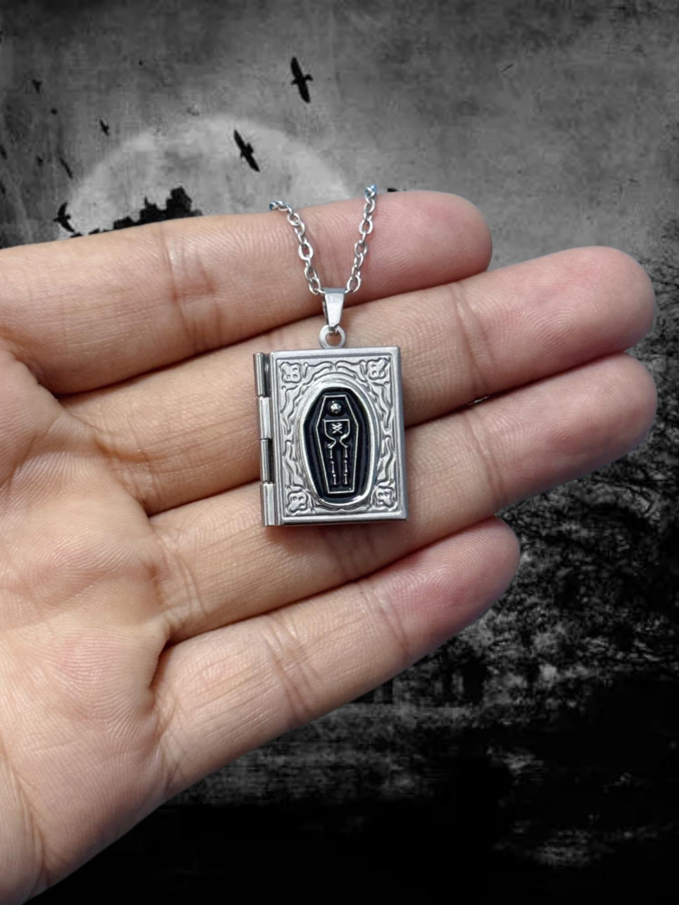 Gothic Horror Coffin Book Neck - Vintage Fashion Books 评论和价格