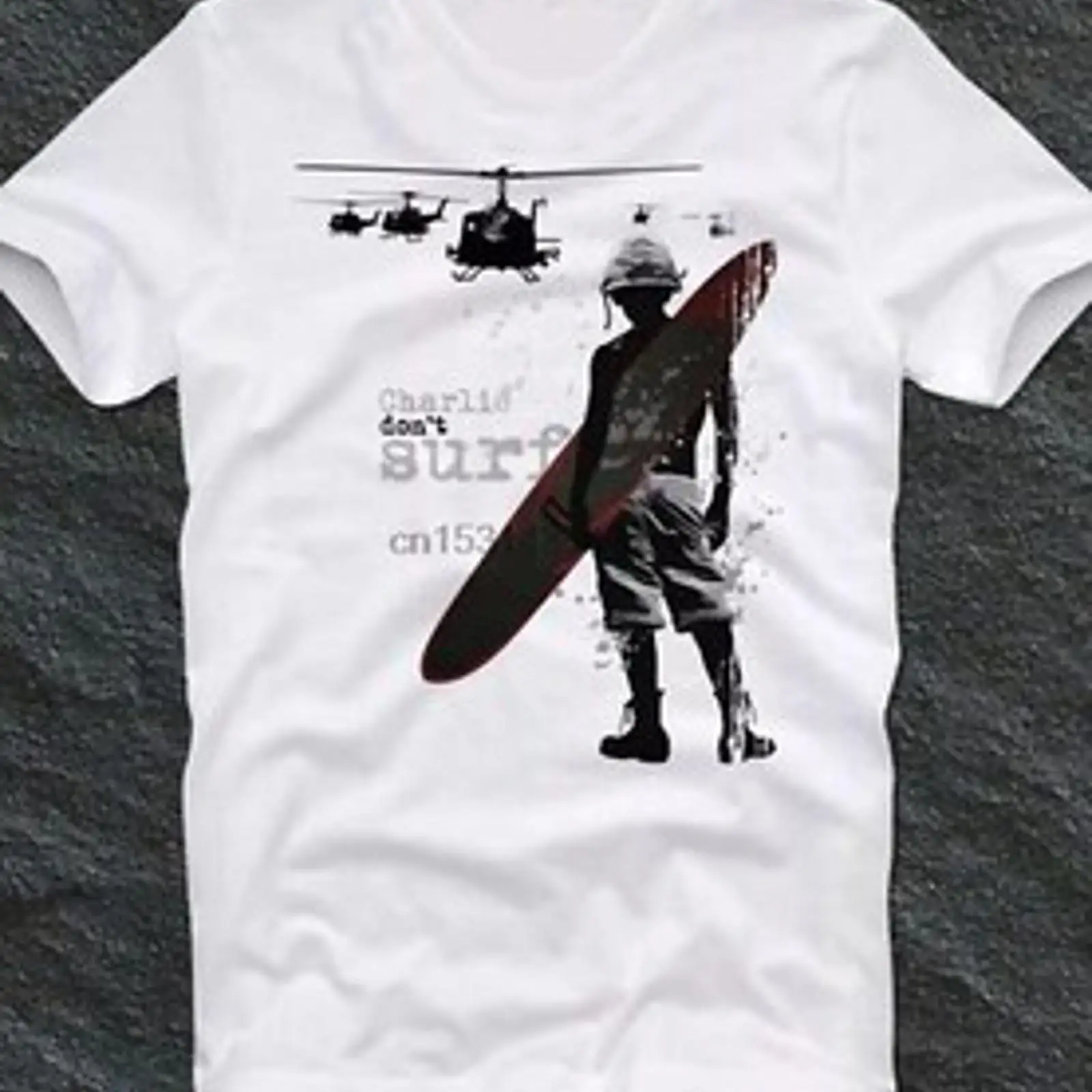 Charlie Don_t Surf Apocalypse  - Vintage Fashion Now 评论和价格