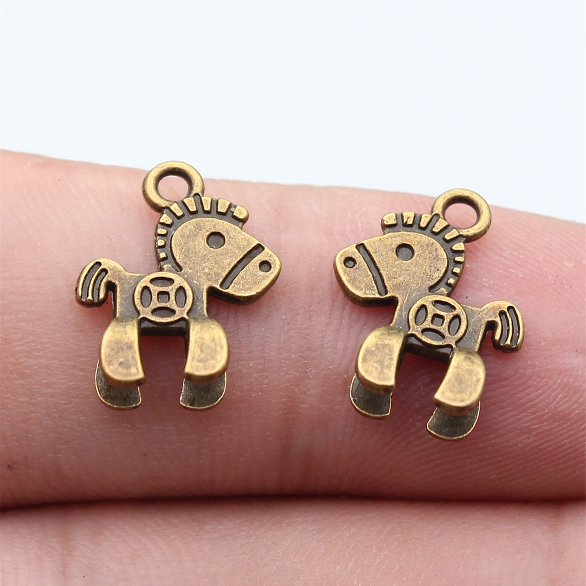 40pcs 15x11x4.2mm 2 Colors Ant - Vintage Fashion Now 评论和价格